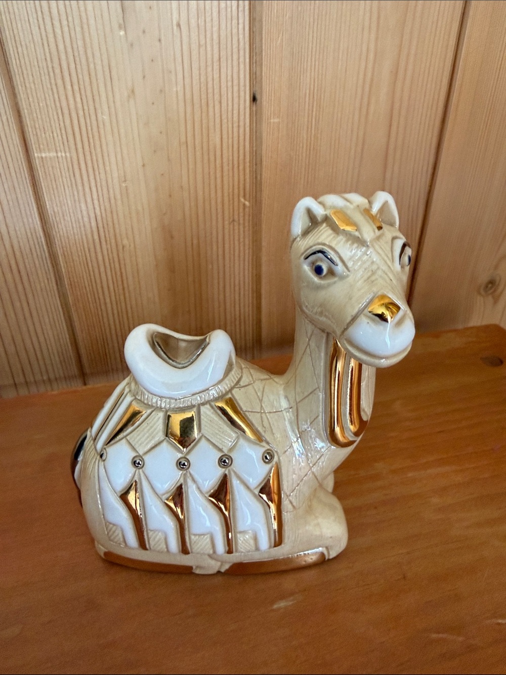 Artesania Rinconada Camel Figurine